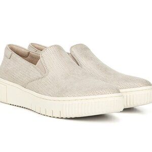 Soul Naturalizer Women's Tia Slip On Sneaker (WIDE)
